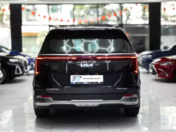 Kia Carnival 2.2D Signature 2024 - All New còn Nguyên Seal chưa bốc