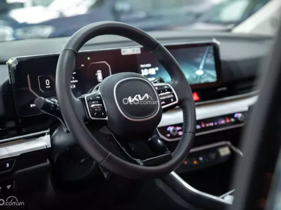 Kia Carnival 2.2D Signature 2024 - All New còn Nguyên Seal chưa bốc