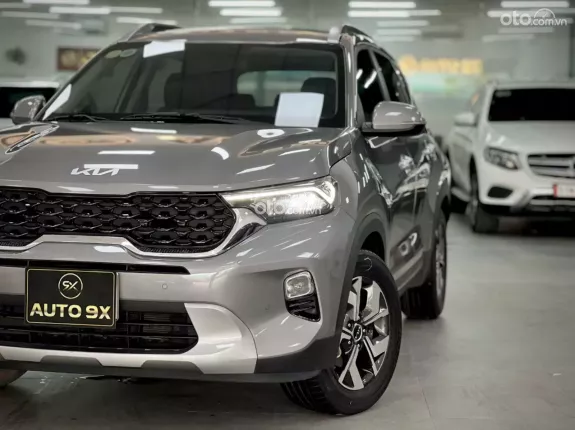 Kia Sonet 1.5 Luxury 2022 - Model 2023 Nhỏ Gọn, Tiện Nghi
