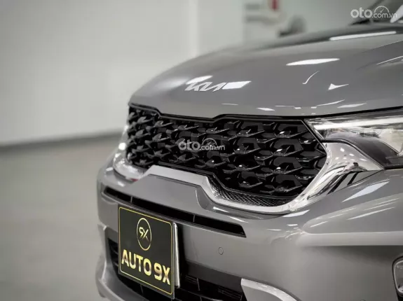 Kia Sonet 1.5 Luxury 2022 - Model 2023 Nhỏ Gọn, Tiện Nghi