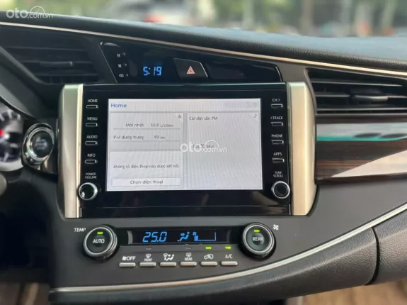 Toyota Innova 2.0G 2023 - Xe cực đẹp Bh chính hãng