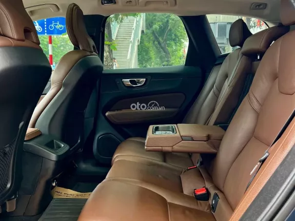 Volvo XC60 T6 Inscription 2019 - SUV cao cấp nhập khẩu nguyên chiếc 2019