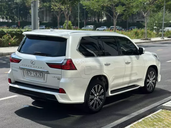 Lexus LX 570 Super Sport 2019 - SUV Huyền Thoại Giữ Giá Bậc Nhất