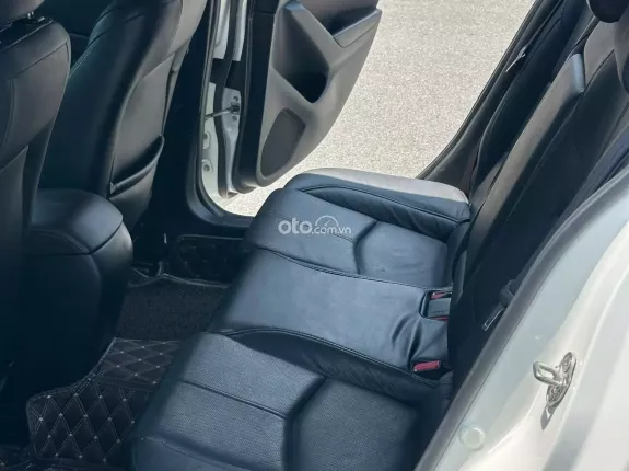 Mazda 3 1.5L Sedan 2018 - Chạy 8 vạn rất mới, lên nhiều đồ chơi
