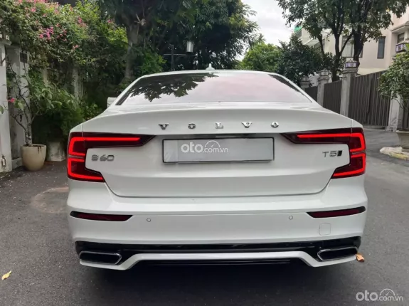 Volvo S60 R-Design 2020 - Xe sedan cao cấp nhập khẩu nguyên chiếc