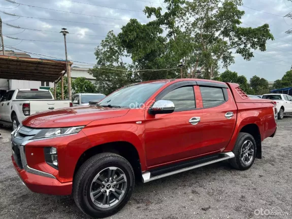 Mitsubishi Triton 4×2 AT 2021 - Xe không một lỗi nhỏ một chủ sử dụng từ đầu