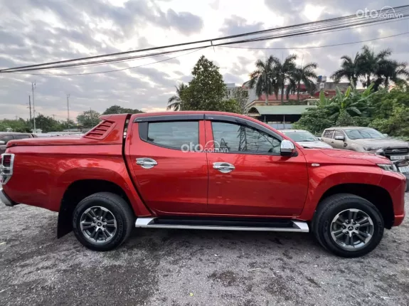 Mitsubishi Triton 4×2 AT 2021 - Xe không một lỗi nhỏ một chủ sử dụng từ đầu
