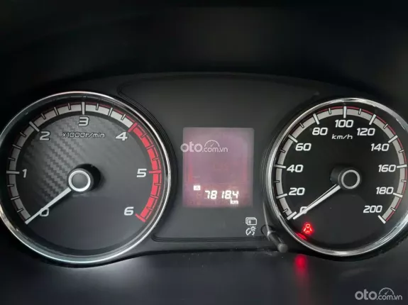 Mitsubishi Triton 4×2 AT 2021 - Xe không một lỗi nhỏ một chủ sử dụng từ đầu