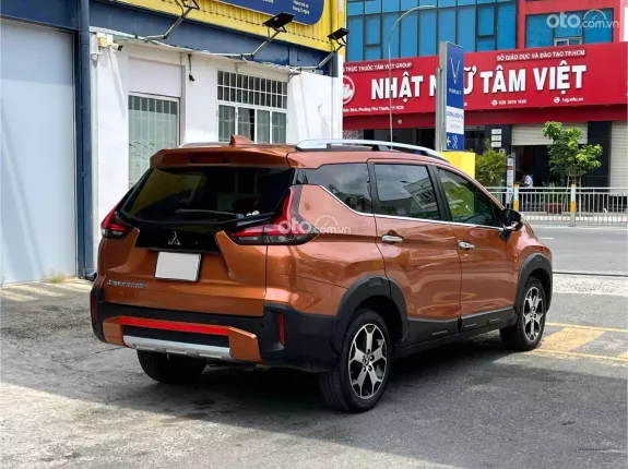 Mitsubishi Xpander Cross 1.5 AT 2021 - Xe gia đình đẹp, ODO chuẩn 41.000km