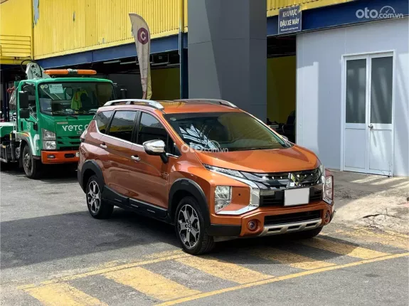 Mitsubishi Xpander Cross 1.5 AT 2021 - Xe gia đình đẹp, ODO chuẩn 41.000km