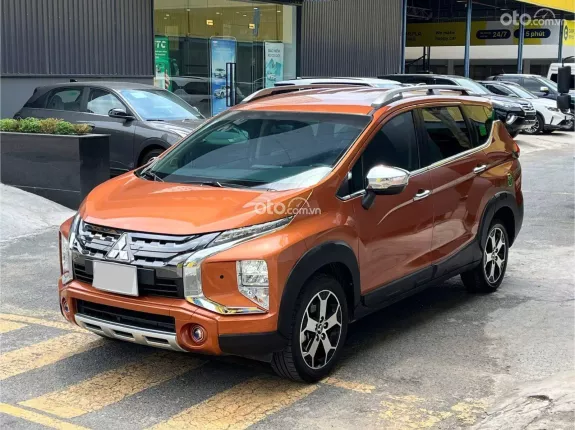Mitsubishi Xpander Cross 1.5 AT 2021 - Xe gia đình đẹp, ODO chuẩn 41.000km