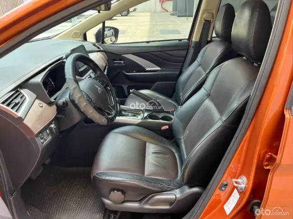 Mitsubishi Xpander Cross 1.5 AT 2021 - Xe gia đình đẹp, ODO chuẩn 41.000km