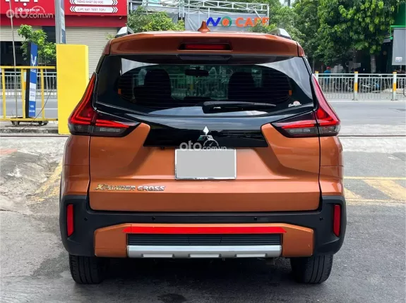 Mitsubishi Xpander Cross 1.5 AT 2021 - Xe gia đình đẹp, ODO chuẩn 41.000km