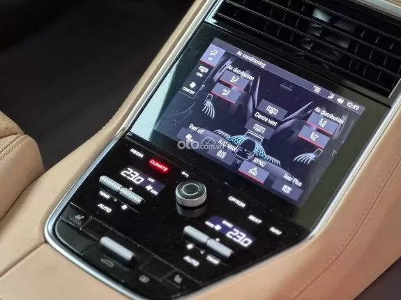 Porsche Panamera 4 Executive 2021 - Mẫu xe thể thao đẳng cấp