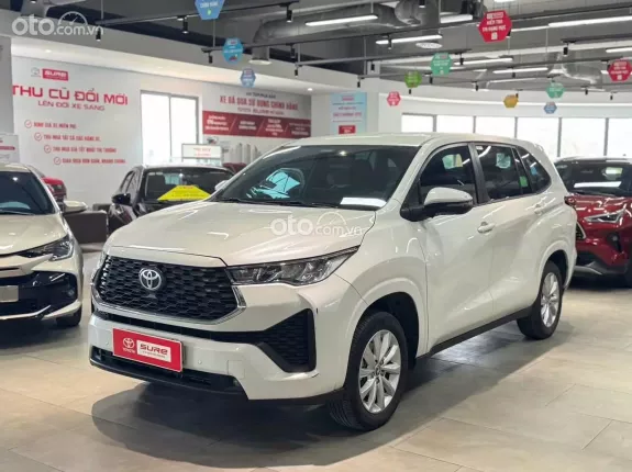 Toyota Innova Cross Xăng 2024 - Odo 3.8v km mới 98%