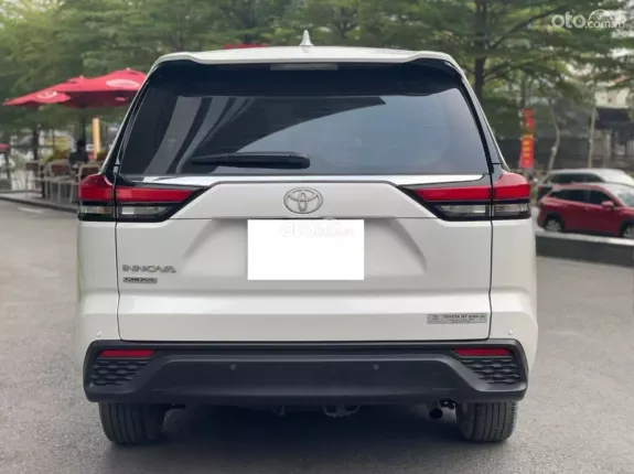 Toyota Innova Cross Xăng 2024 - Odo 3.8v km mới 98%