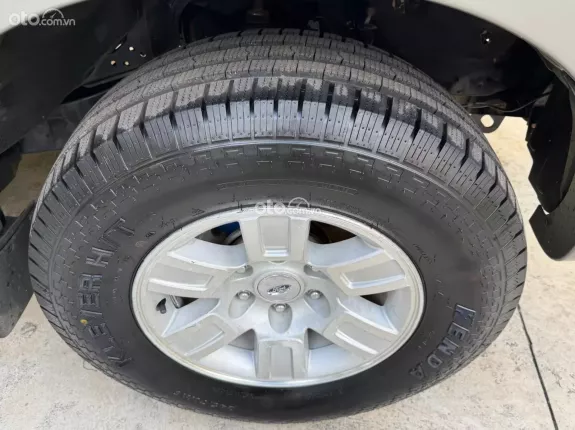 Ford Everest 2.5 MT 2007 - Xe gốc 49 từ đầu
