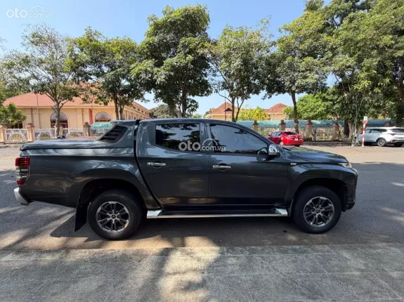 Mitsubishi Triton 4×2 AT MIVEC 2019 - Xe đúng 1 chủ