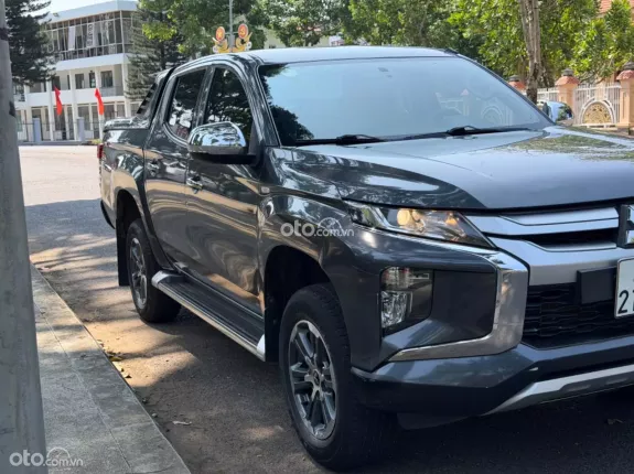 Mitsubishi Triton 4×2 AT MIVEC 2019 - Xe đúng 1 chủ