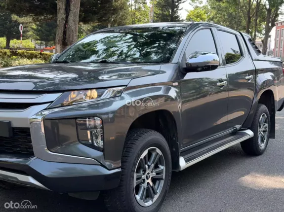 Mitsubishi Triton 4×2 AT MIVEC 2019 - Xe đúng 1 chủ