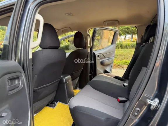 Mitsubishi Triton 4×2 AT MIVEC 2019 - Xe đúng 1 chủ