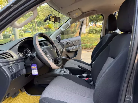 Mitsubishi Triton 4×2 AT MIVEC 2019 - Xe đúng 1 chủ