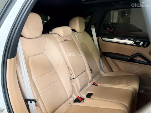Porsche Cayenne Platinum Edition 2022 - Porsche Cayenne Platium Edition 2022 lướt nhẹ cực đẹp