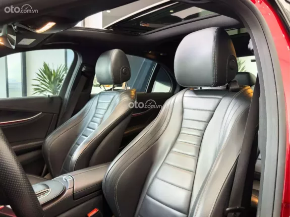 Mercedes-Benz E300 AMG V1 2022 - Mercedes E300 AMG V1 2022 1 chủ đập thùng cực đẹp