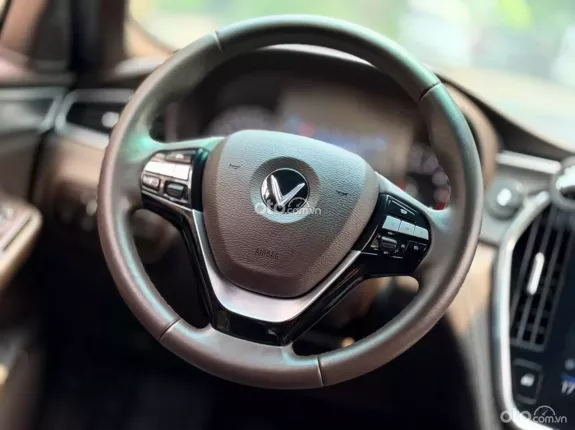 VinFast LUX A2.0 Tiêu chuẩn 2022 - Xe đẹp full bảo dưỡng