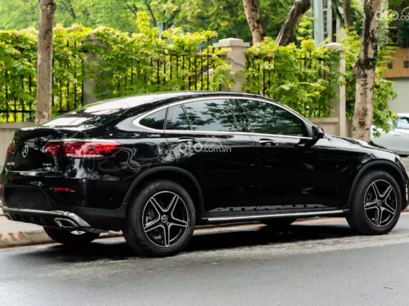 Mercedes-Benz GLC 300 4Matic Coupe 2022 - Xe đẹp tuyệt đối, cam kết chất lượng