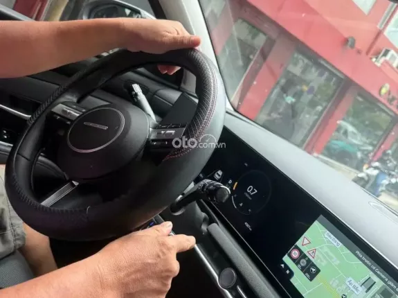 Hyundai Tucson 1.6 Turbo HTRAC 2025 - Xe như mới, hỗ trợ bank cao