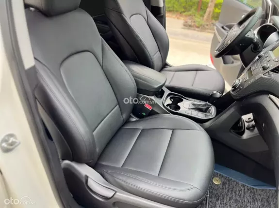 Hyundai Santa Fe 2.2 Dầu Cao cấp 2013 - Xe đẹp, cam kết bằng văn bản