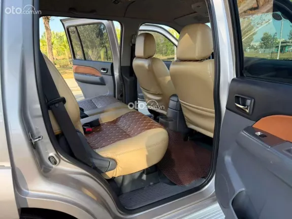 Ford Everest 2.5 MT 2015 - Phom bánh treo số sàn máy dầu bền lành giữ dáng qua thời gian