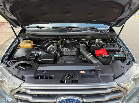 Ford Everest Ambiente 2.0 AT 4x2 2018 - Bản số tự động, tiện nghi đầy đủ, giá hợp lí