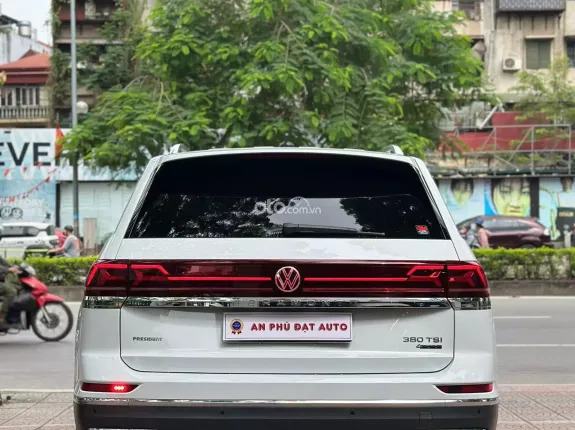 Volkswagen Teramont 2025 - Xe lăn bánh 2026, siêu lướt 5000 km