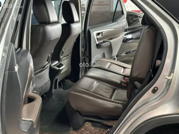 Toyota Fortuner 2.7 V 4X2 AT 2016 - Xe chủ giữ gìn, model 2017