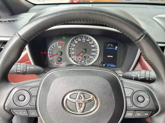 Toyota Corolla Cross 1.8 V  2022 - Xe biển Hà Nội, giá tốt sang tên ngay