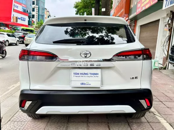 Toyota Corolla Cross 1.8 V  2022 - Xe biển Hà Nội, giá tốt sang tên ngay