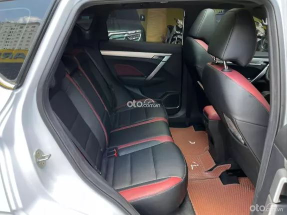 Geely Coolray 2025 - Giá rẻ, cần bán gấp