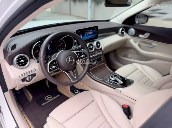 Mercedes-Benz C200 Exclusive 2021 - C200 Exclusive 2021