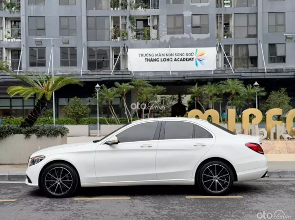 Mercedes-Benz C200 Exclusive 2021 - C200 Exclusive 2021