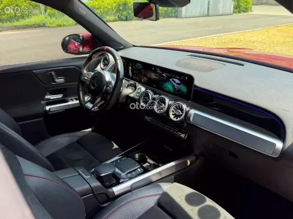 Mercedes-Benz GLB 35 AMG 2022 - Mercedes GLB35 AMG 2022 lướt nhẹ cực đẹp