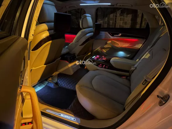 Audi A8 3.0TFSI Quattro 2014 - Nội thất kem siêu lướt mới 99%