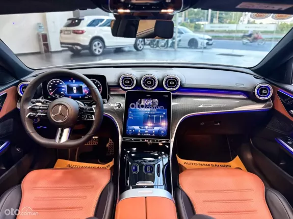Mercedes-Benz C300 AMG First Edition 2022 - Nhập khẩu nguyên chiếc
