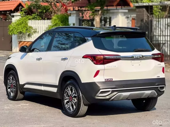 Kia Seltos 1.6 Luxury 2022 - Xe như mới, chất lượng đảm bảo