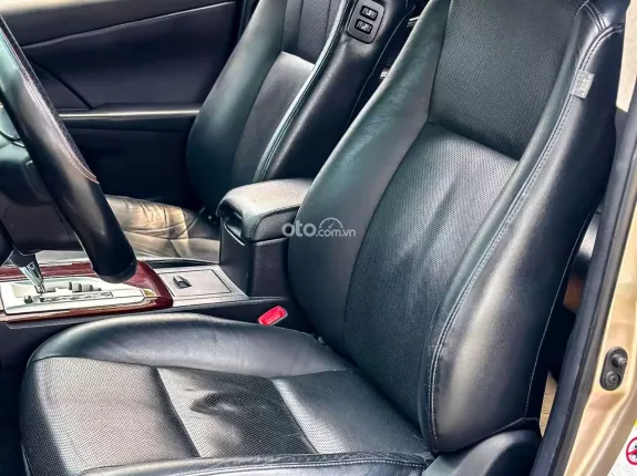 Toyota Camry 2.5Q 2014 - Xe sang trọng màu Vàng Đồng giá tốt