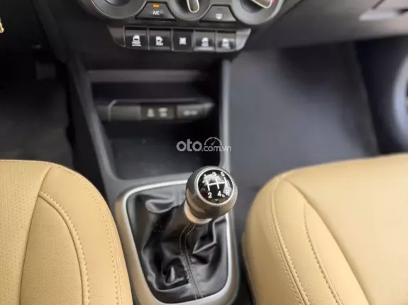 Kia Soluto MT Deluxe 2020 - Xe đẹp chủ đi giữ gìn