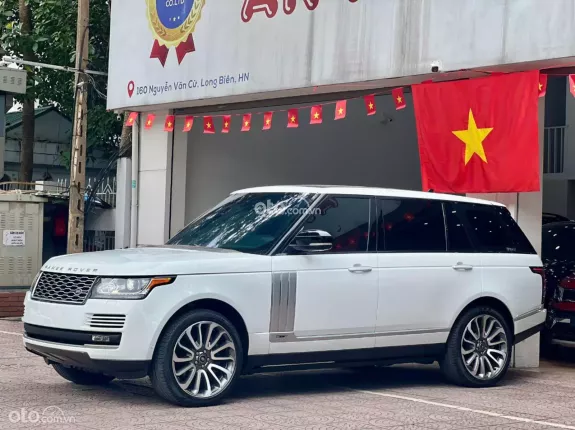 Land Rover Range Rover Autobiography LWB 3.0 2015 - Xe màu trắng, nội thất da bò đỏ