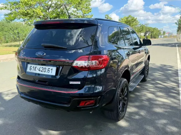 Ford Everest Sport 2.0 AT 4x2 2021 - Bản thể thao nhiều tiện nghi và giá siêu hợp lí