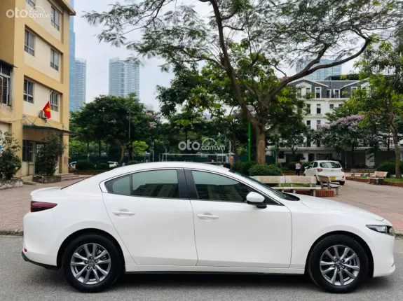 Mazda 3 Sedan 1.5L Luxury 2024 - Mazda 3 1.5 Luxury 2024